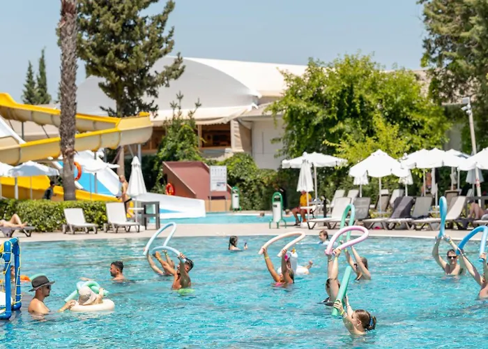 Numa Club - Ultra Hotel Side