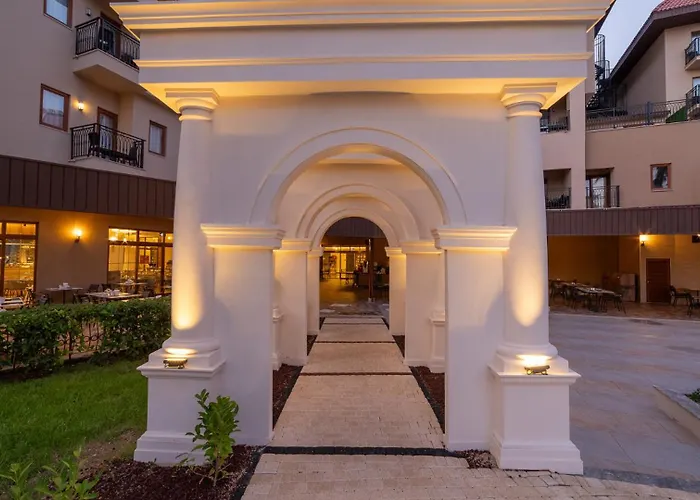 Hotel Numa Club - Ultra