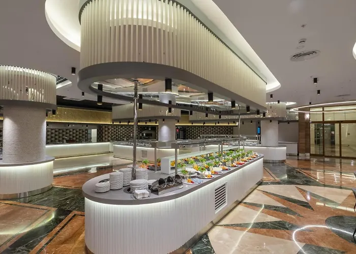 Numa Club - Ultra 5* Side