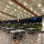 Numa Club - Ultra Hotel Side