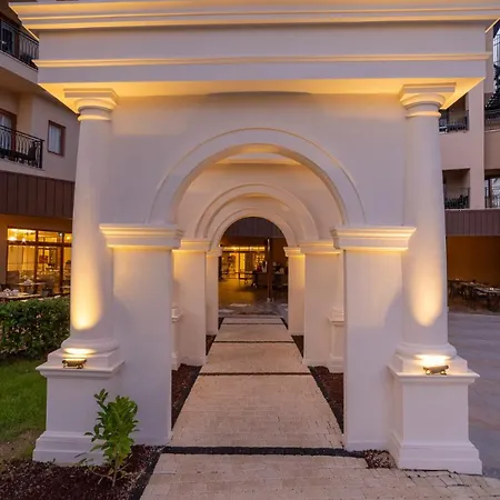 Hotel Numa Club - Ultra